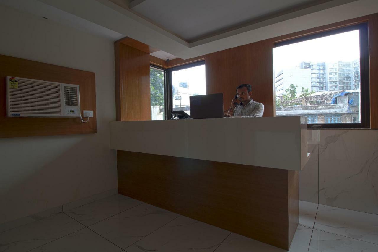 Hotel West Inn Mumbai Exterior photo